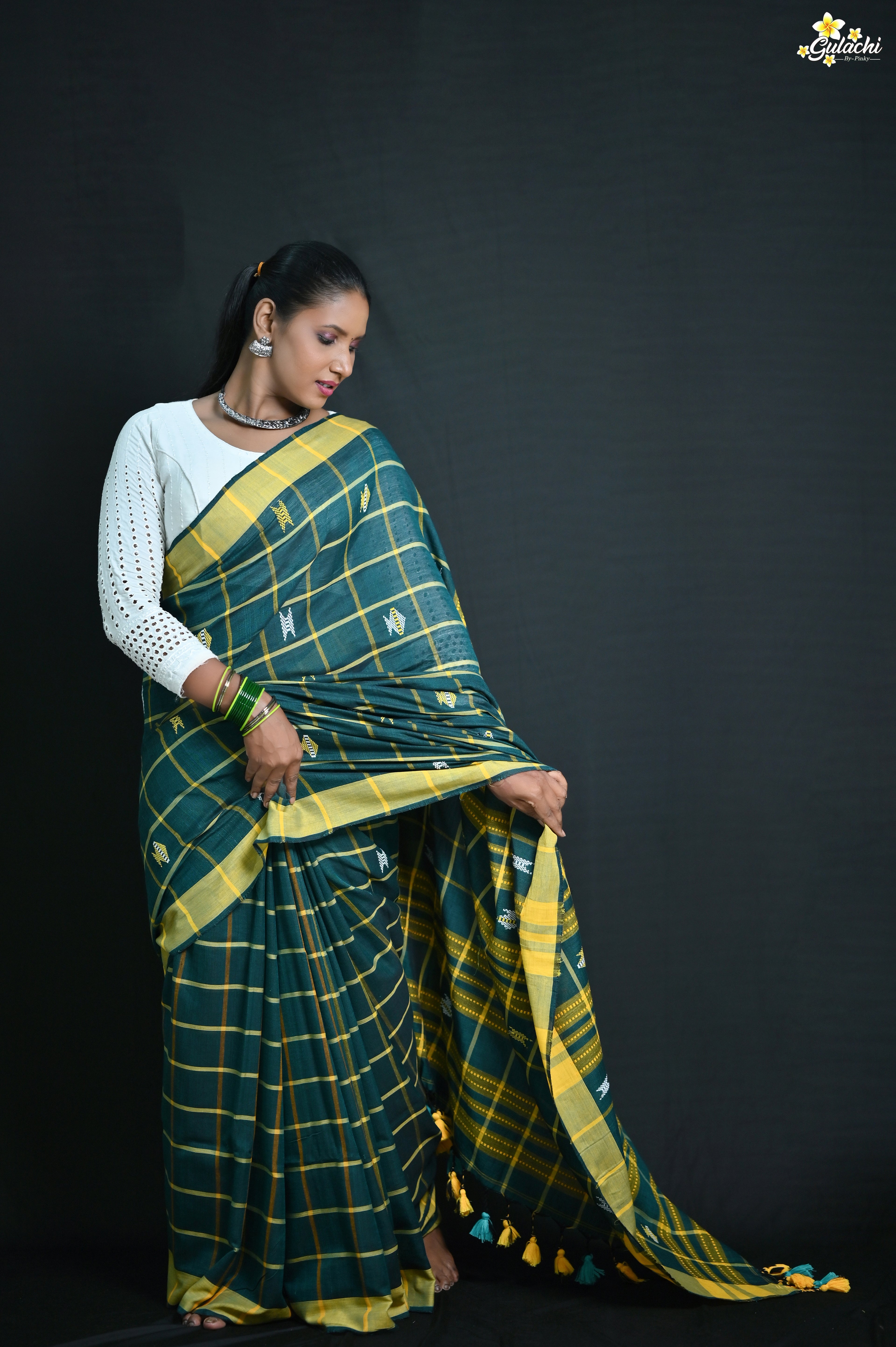Handloom Cotton Jhal Saree