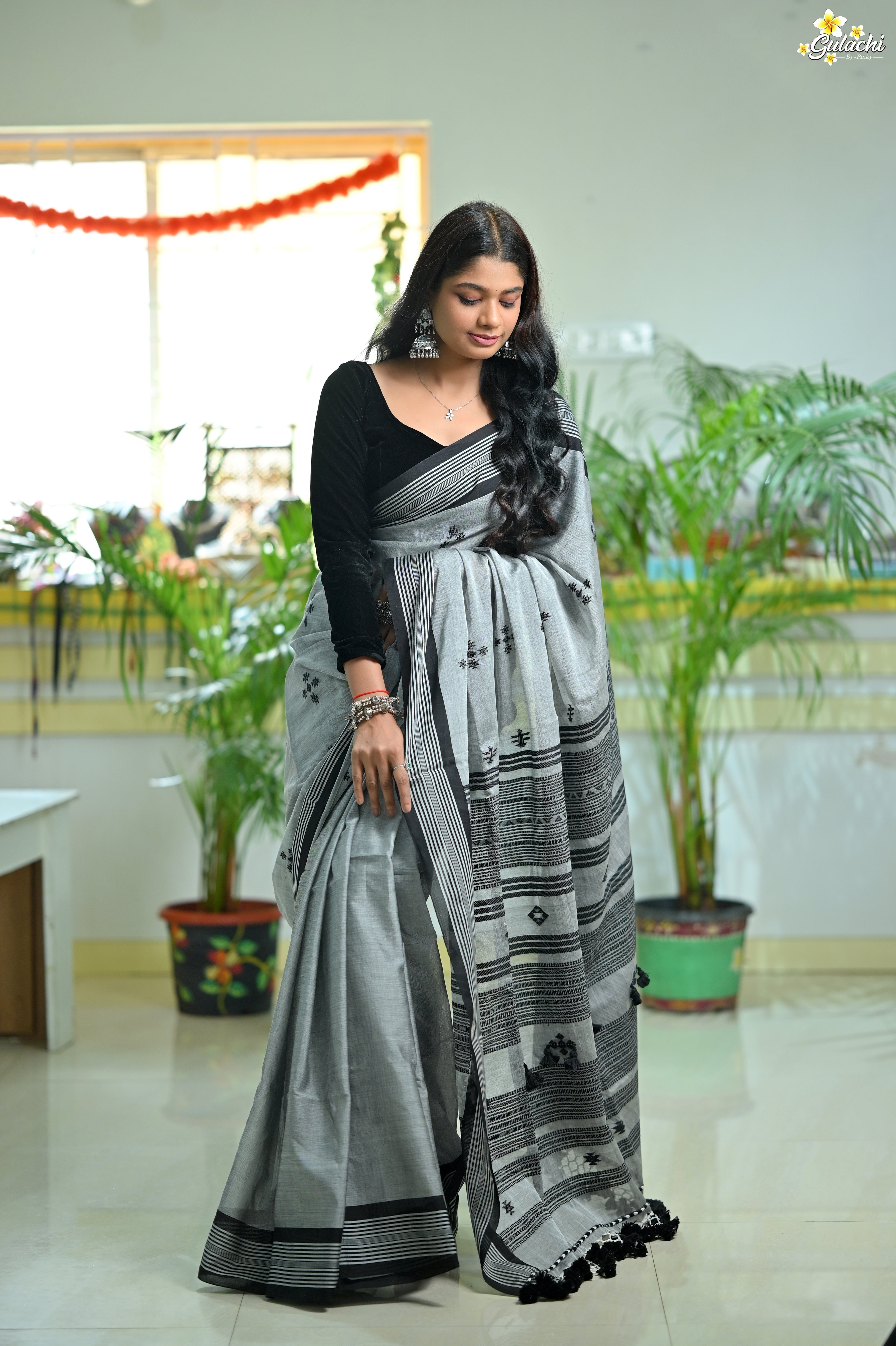 Mercerised Tribal Fusion Saree